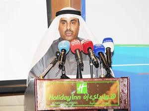 خالد الدخيل ملقيا كلمته﻿