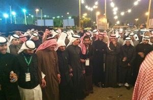 فرحة الفوز لانصار قائمة التطوير على طريقتهم الخاصة﻿