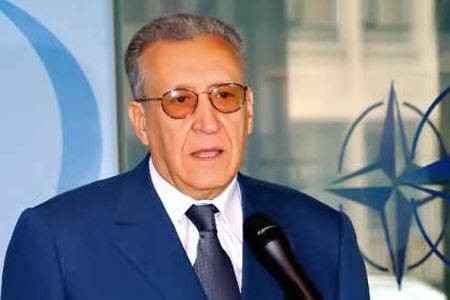 الاخضر الابراهيمي