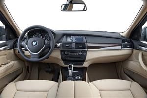 «علي الغانم وأولاده» للسيارات تطلق BMW X 5قوة لا يمكن إيقافها بعد 13 عاماً من النجاح