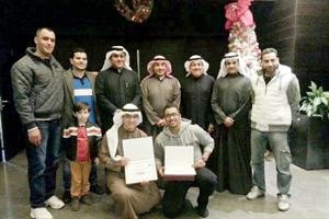عماد بهبهاني متوسطا اللاعبين والجهاز الفني لمنتخب الكراتيه﻿