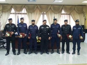 اللواء يحيى الصالح متوسطا المكرمين﻿
