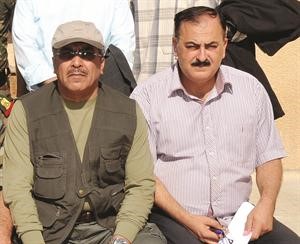 نائب رئيس التحرير الزميل عدنان الراشد واللواء سليم ادريس