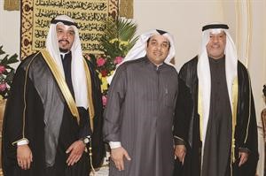 يعقوب الصانع مهنئا