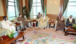صاحب السمو الامير مستقبلا مبعوث رئيس المؤتمر الوطني العام في ليبيا﻿