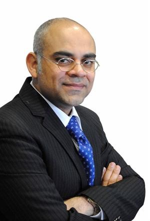 علي خلف ﻿