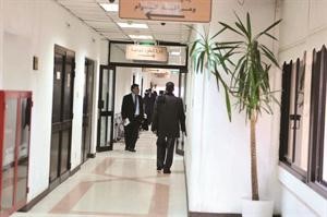 اروقة وزارة الصحة شهدت ترددا من المراجعين سعود سالم
