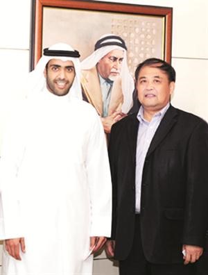 الغانم مع رئيس الوفد الصيني