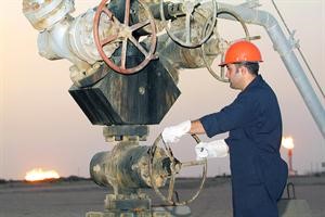 مشاريع ضخمة نفذتها نفط الكويت خلال العام الماضي