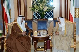 صاحب السمو الامير خلال لقائه علي الراشد﻿