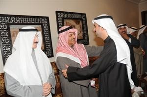 عيسى المزيدي مستقبلا الرئيس علي الراشد