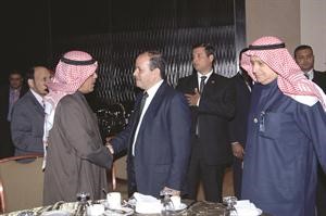 وزير الاعلام المصري صلاح عبدالمقصود مرحبا بالوفد الكويتي﻿