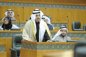 وزير الداخلية الشيخ احمد الحمود يطلب تحويل الجلسة الى سرية﻿