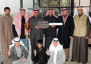 تسليم مفتاح السيارة للفائز﻿