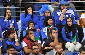 جمهور الازرق زحف نحو المنامة بكثافة الازرقكوم