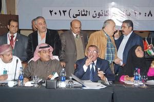 لجنة الاشراف على الانتخابات وتضم عبدالوهاب الزغيلات الاردن وعدنان الراشد الكويت ومنى ابوسمرة الامارات﻿