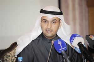 الوزير دنايف الحجرف