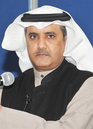 دصلاح المضحي متحدثا في اللقاء﻿