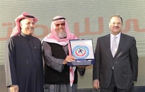 تكريم صندوق اعانة المرضى
