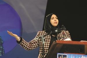 الشيخة د سعاد الصباح شاعرة كالربيع