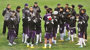 نجوم المنتخب الوطني لكرة القدم جاهزون لموقعة نصف النهائي امام الامارات الازرقكوم