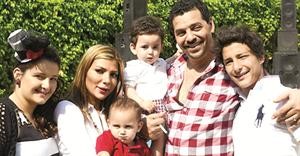 اصالة وصورة لها مع زوجها واولادها﻿