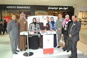 دعبير البحوة تتوسط فريق تعزيز الصحة المشارك﻿