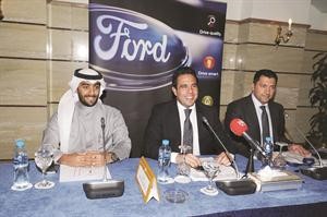من اليمين محمد خزام وتييري صباغ وضاري الوزان خلال المؤتمر الصحافي قاسم باشا