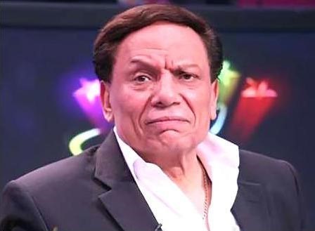 عادل إمام: زوج ابنتي وحمايا من الإخوان