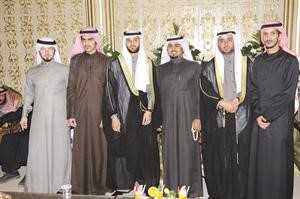 مباركة
