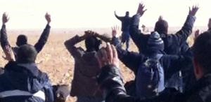 صورة عن فيديو يعتقد انه للرهائن قبل تحريرهم في مكان غير معروف بالجزائر اپ