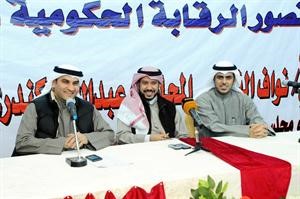 نواف الفزيع خلال ندوة اقيمت في المخيم الربيعي لمشاري العيادة﻿