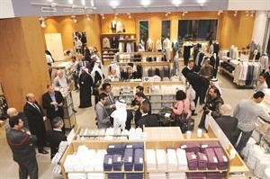 لقطة عامة لمتجر موجي في غراند افنيو