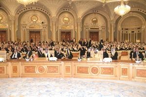 عاهل البحرين الملك حمد بن عيسى ونائب رئيس الامارات وحاكم دبي صاحب السمو الشيخ محمد بن راشد ال مكتوم
