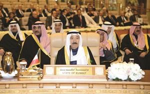 صاحب السمو الامير الشيخ صباح الاحمد يلقي كلمته امام القمة
