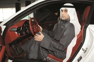 عبدالمحسن بهبهاني داخل بورشه 911 كاريرا 4﻿