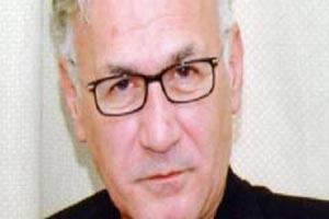 عزت ابوعوف