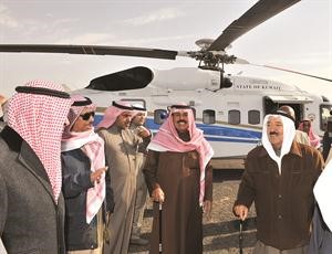صاحب السمو الامير الشيخ صباح الاحمد وسمو ولي العهد الشيخ نواف الاحمد وسمو رئيس الوزراء الشيخ جابر المبارك لدى وصولهم لحضور انشطة الموروث الشعبي

