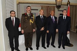 السفير اللبناني دبسام النعماني مهنئا السفير المصري
