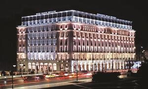 فندق «بريطانيا العظمى» في أثينا.. قبلة رؤساء الدول والمشاهير