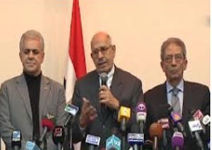 جبهة الإنقاذ تهدد بعدم خوض الانتخابات المقبلة وتُحمّل مرسي المسؤولية عن سقوط ضحايا