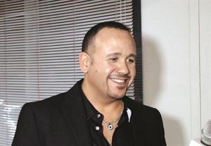 هشام عباس﻿