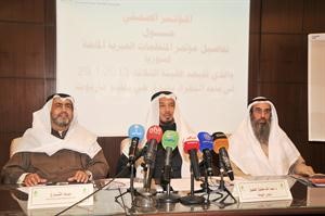 دعبدالله المعتوق يتوسط دعثمان الحجي واياد الشارخ محمد خلوصي
