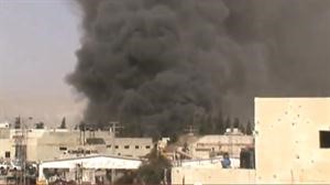 صورة عن فيديو بثه ناشطون لقصف قوات النظام على حي القدم في دمشق 