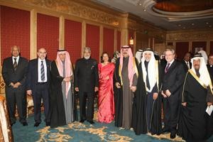 خالد الجارالله مع السفير الهندي وعدد من الديبلوماسيين