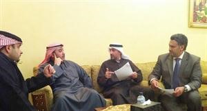 اعضاء من قائمة الصيدلة مع مقرر اللجنة الصحية في مجلس الامة هاني شمس
