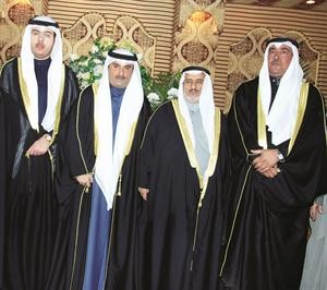 الشيخ سالم المالك وساير الطوالة يهنئان﻿