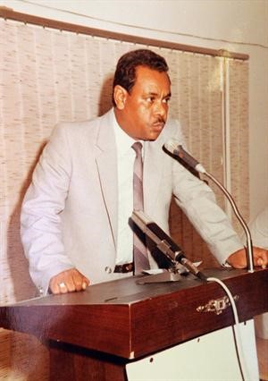 في احدى ندوات جمعية الرعاية الاسلامية