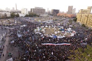 ميدان التحرير شهد تظاهرات في جمعة الخلاص رويترز