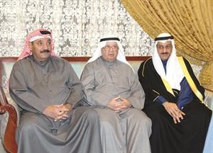 يوسف المباركي وصلاح السلطان واللواء دمصطفى الزعابي
